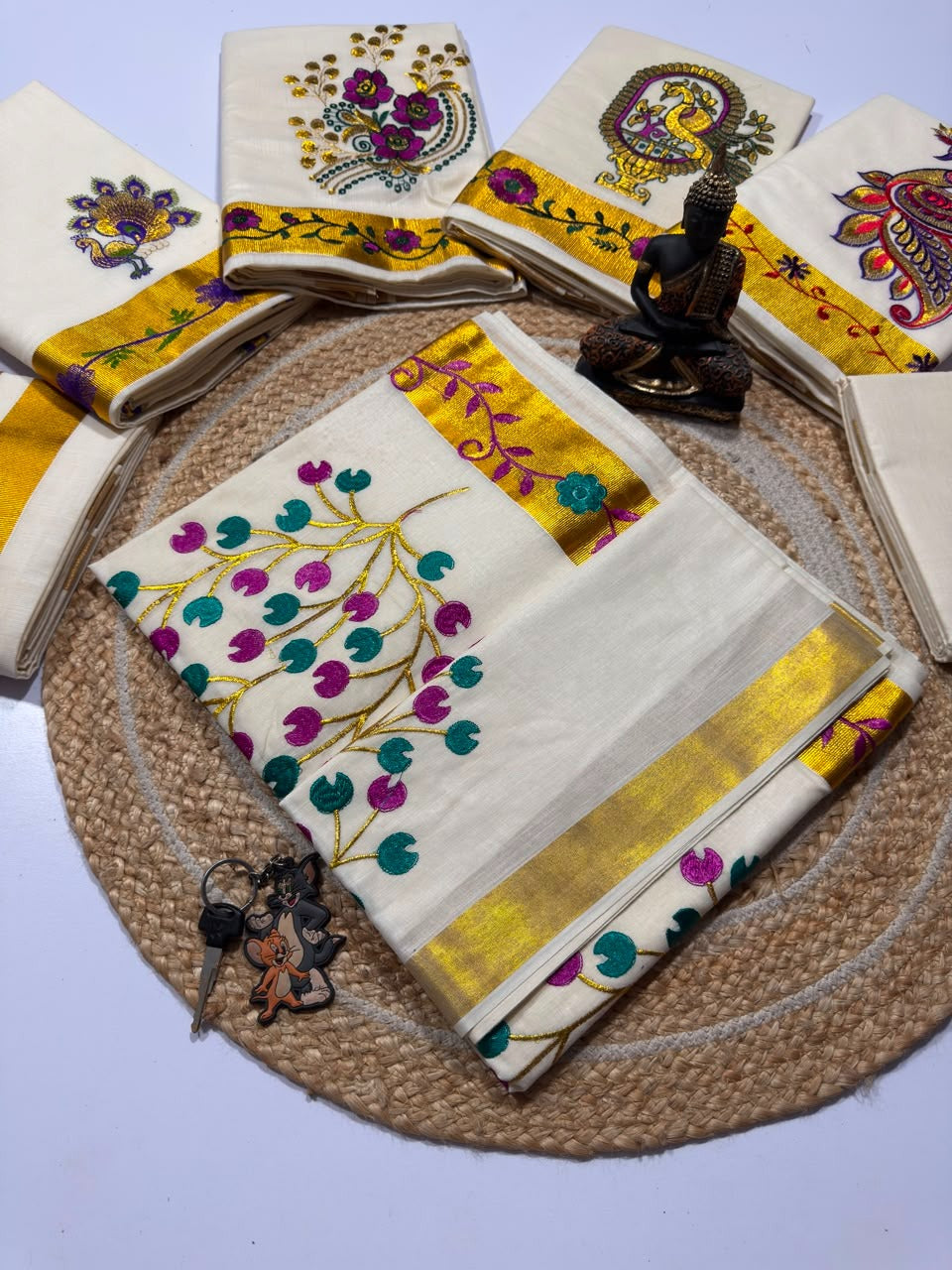 Kerala Kasavu Sarees